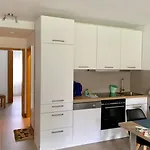 Mit Terrasse By Interhome Apartamento